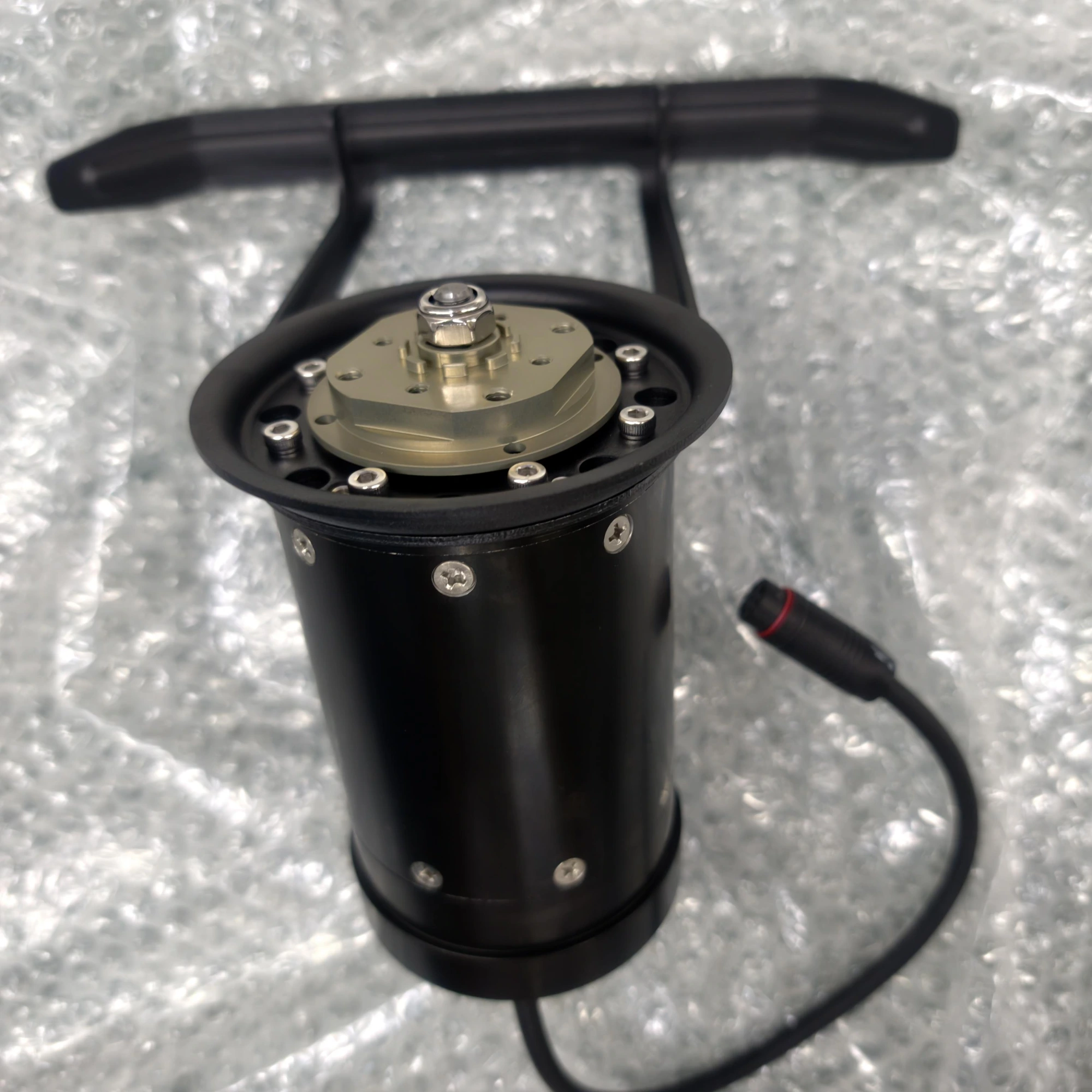 Lawn Mower Pro用 モーター取付モジュールの公式部品写真。Pro用のモーター取付部品